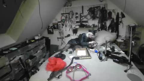 smokeslut365 online show from 02-02-25, 04:26