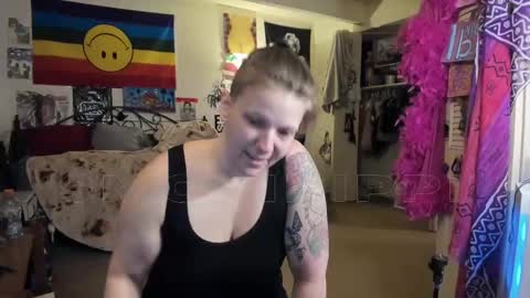 Big Dawg online show from 02-20-25, 02:18