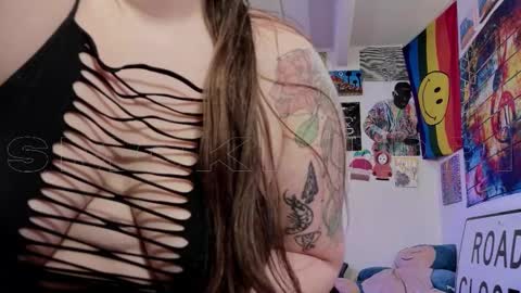 Big Dawg online show from 10-18-25, 12:06