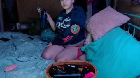 DIAN dee-ann online show from 01-30-25, 06:56