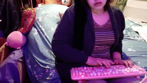 DIAN dee-ann online show from 12-03-25, 01:02