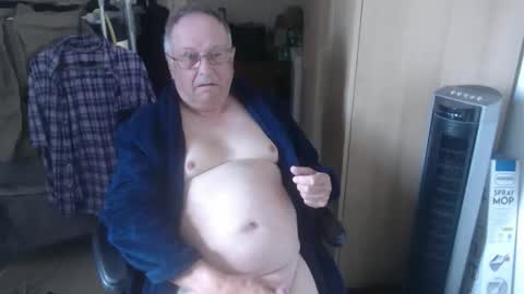 smoothmutton online show from 05-18-26, 07:47