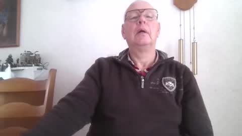 smoothy5460 online show from 12-28-24, 11:19