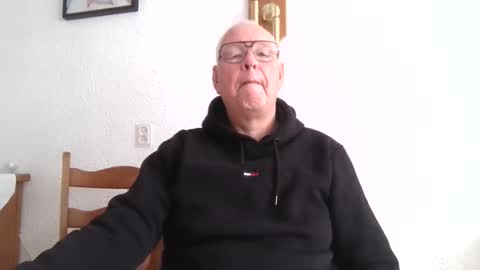 smoothy5460 online show from 02-07-25, 10:29