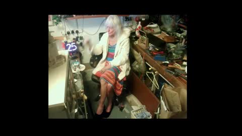 Snapshot of smurfingo99 chatting on 11-09-25, 05:06 mish online show from 11-09-25, 05:06