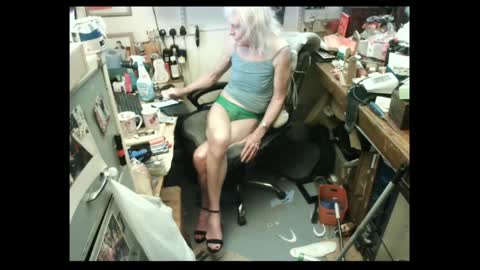 Snapshot of smurfingo99 chatting on 05-27-26, 01:24 mish online show from 05-27-26, 01:24