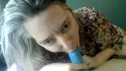 snack05 online show from 05-24-26, 03:39