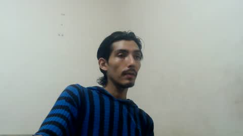 Snapshot of snackontime19 chatting on 06-21-26, 12:13 snackontime19 online show from 06-21-26, 12:13