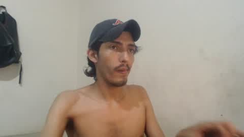 Snapshot of snackontime19 chatting on 07-26-26, 03:25 snackontime19 online show from 07-26-26, 03:25