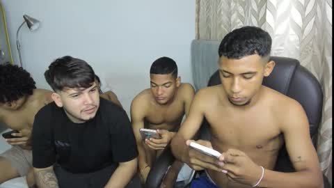 Snapshot of snak_master1 chatting on 09-16-25, 06:14 snak_master1 online show from 09-16-25, 06:14