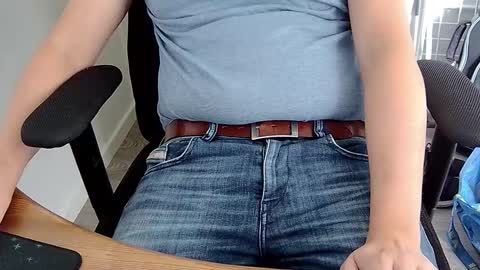 Sneakybill online show from 09-21-25, 08:27