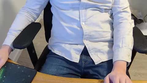 Sneakybill online show from 01-18-26, 08:45