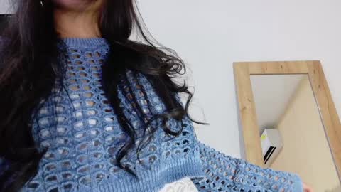 Snapshot of sneakyy_fantasy chatting on 02-05-25, 03:34 Hellen  online show from 02-05-25, 03:34