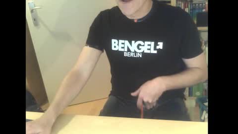 sneaxfreund online show from 01-26-25, 03:06