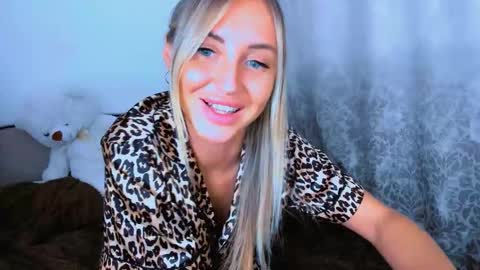 Sneja online show from 11-27-25, 09:50