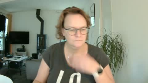 Snoeske and Woodwurm online show from 01-01-25, 09:39
