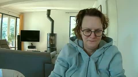 Snoeske and Woodwurm online show from 02-17-25, 01:32