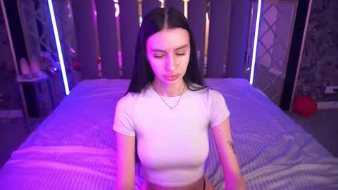 snow_whiteeex online show from 02-27-26, 07:08