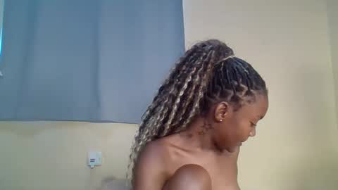 Snowie eyes online show from 01-09-26, 12:52