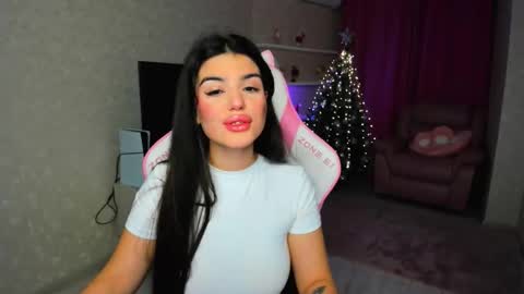 snowingwinter online show from 12-16-25, 07:30