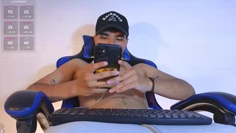 Snow online show from 01-14-26, 03:56