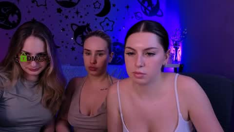 so_hot_rosalie online show from 05-19-26, 01:56