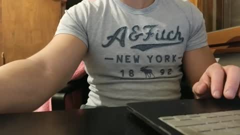 luca -   online show from 02-05-25, 08:57