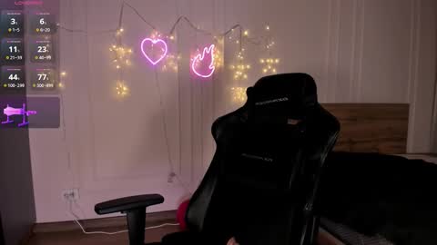 Soyeun online show from 02-15-26, 03:14