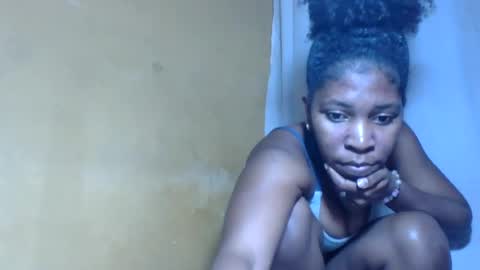 Snapshot of soanjara chatting on 07-30-26, 09:36 Murielle online show from 07-30-26, 09:36