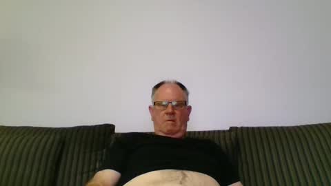 Snapshot of sofar06 chatting on 12-17-24, 12:56 sofar06 online show from 12-17-24, 12:56
