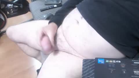 Snapshot of sofar06 chatting on 05-31-26, 08:43 sofar06 online show from 05-31-26, 08:43