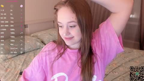 Snapshot of sofaris chatting on 02-01-25, 10:44 Sophy online show from 02-01-25, 10:44