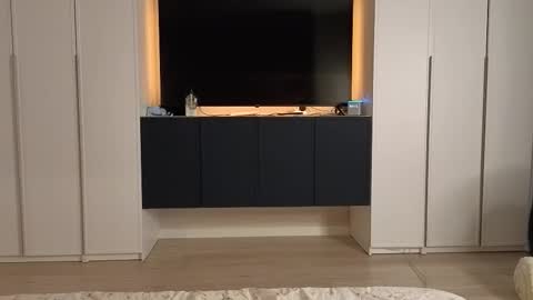 Snapshot of sofaris chatting on 11-27-25, 06:54 Sophy online show from 11-27-25, 06:54