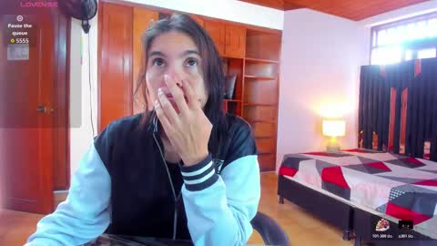 soffy and mia online show from 01-09-26, 12:41