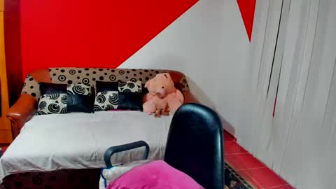 Soffy online show from 10-30-25, 05:31