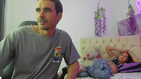 SOFI AND SANTY online show from 04-21-26, 12:56