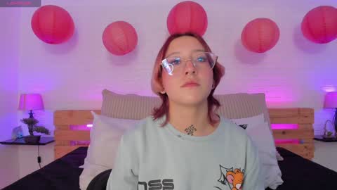 Snapshot of sofi_bakerrr chatting on 12-04-24, 11:41 Sofia online show from 12-04-24, 11:41