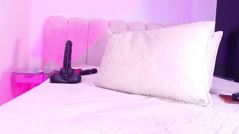 Sofia online show from 12-16-25, 11:59