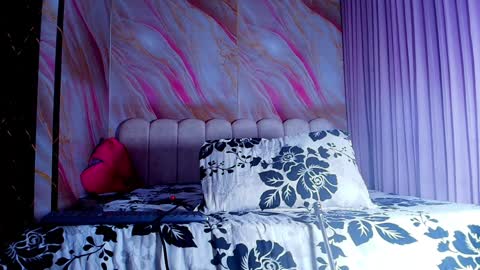 Sofia online show from 04-07-26, 03:07