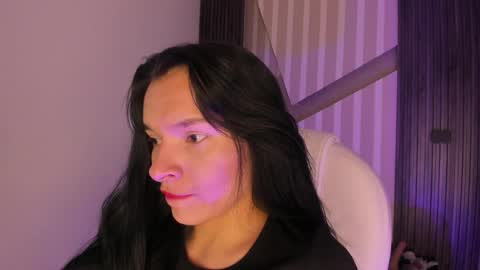 SOFIA online show from 06-01-26, 02:13