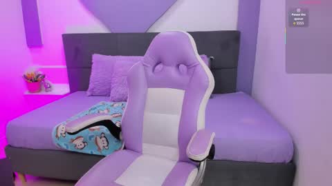 Sofia online show from 12-17-25, 06:36