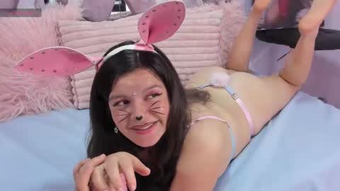 Snapshot of sofi_noa chatting on 03-12-25, 05:28 Sofi Noa online show from 03-12-25, 05:28