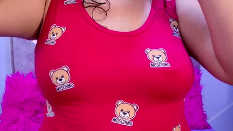 Snapshot of sofi_noa chatting on 10-02-25, 11:39 Sofi Noa online show from 10-02-25, 11:39