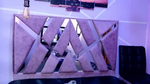 Sofi Noa online show from 10-23-25, 11:20