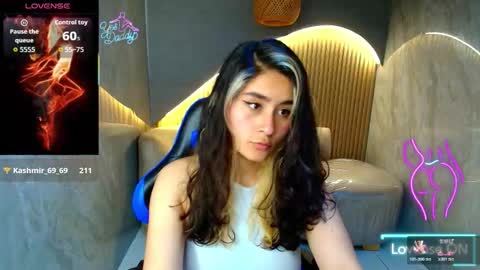 sofi_r_ online show from 02-17-26, 01:51