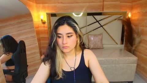 sofi_r_ online show from 02-19-26, 01:51