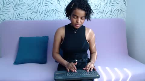 Sofi online show from 12-23-24, 03:55