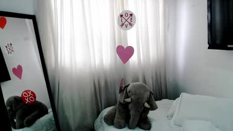 sofia Ill be back on Tuesday June 4.  online show from 02-16-25, 09:16