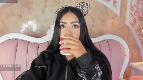Sofia fantasyy  Online 0700 to 1400 gmt-5 online show from 03-19-26, 12:53