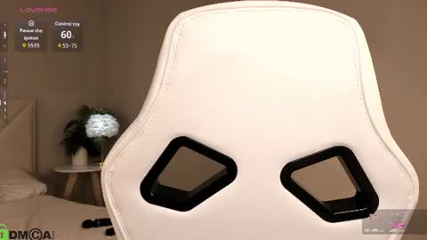 Sofia Gaze online show from 06-15-26, 02:36